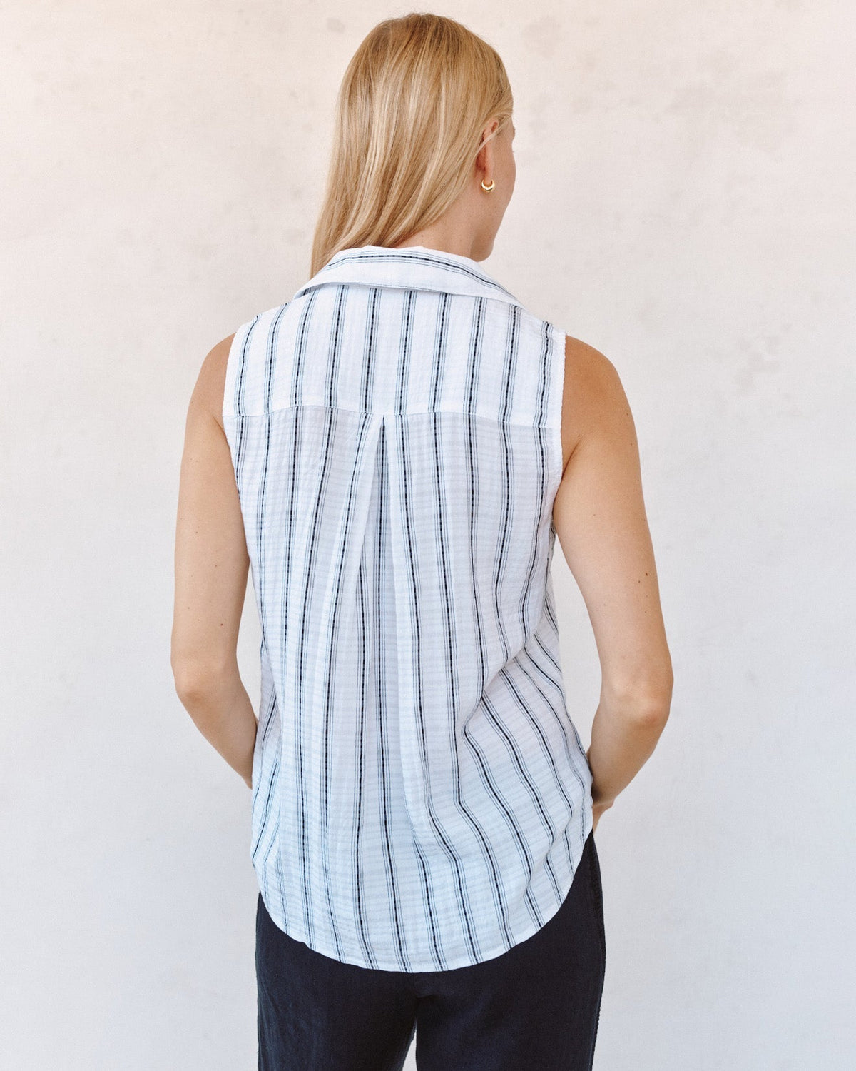 Bella Dahl Sleeveless Pullover