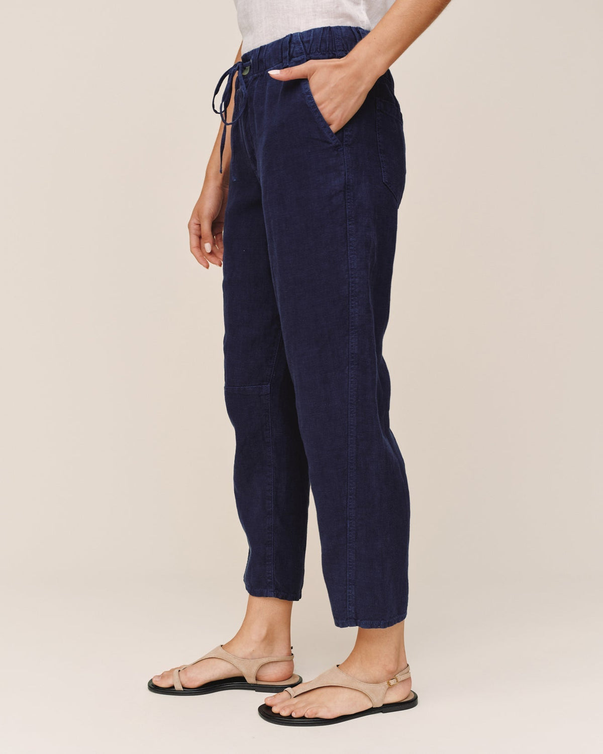 Bella Dahl Soft Barrel Zip Front in Nautical Night