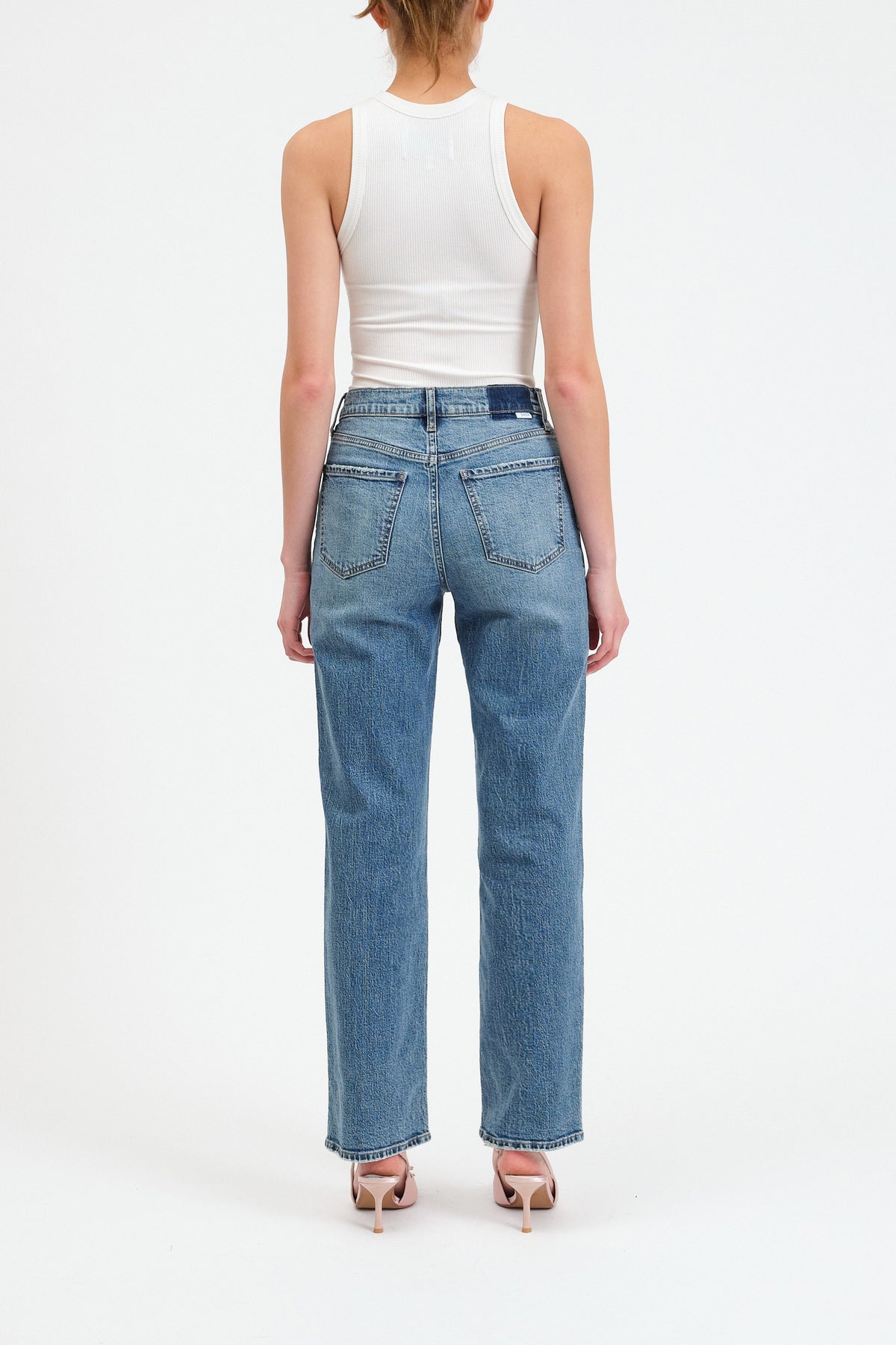 Daze Denim Sundaze High Rise Straight in Brooklyn