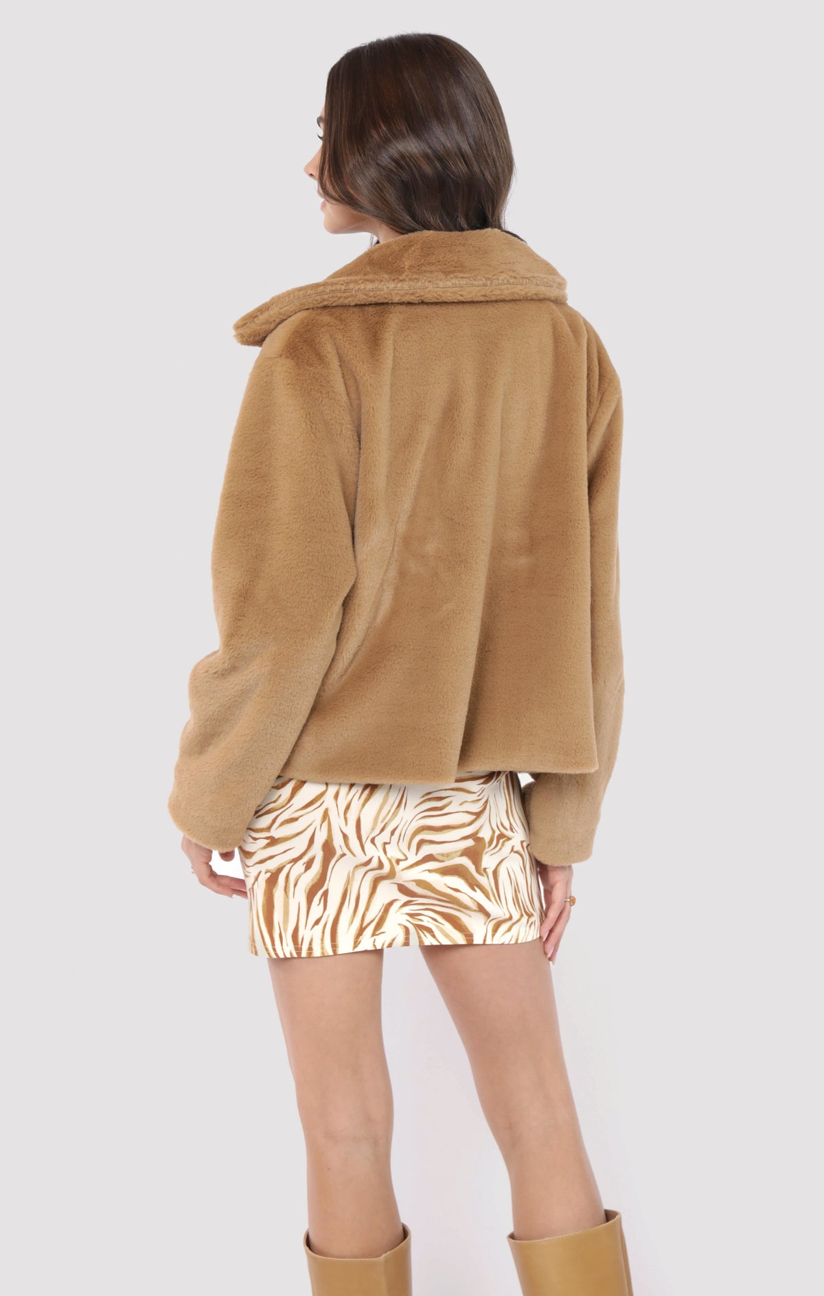 Sadie &amp; Sage Eden Faux Fur Short Coat