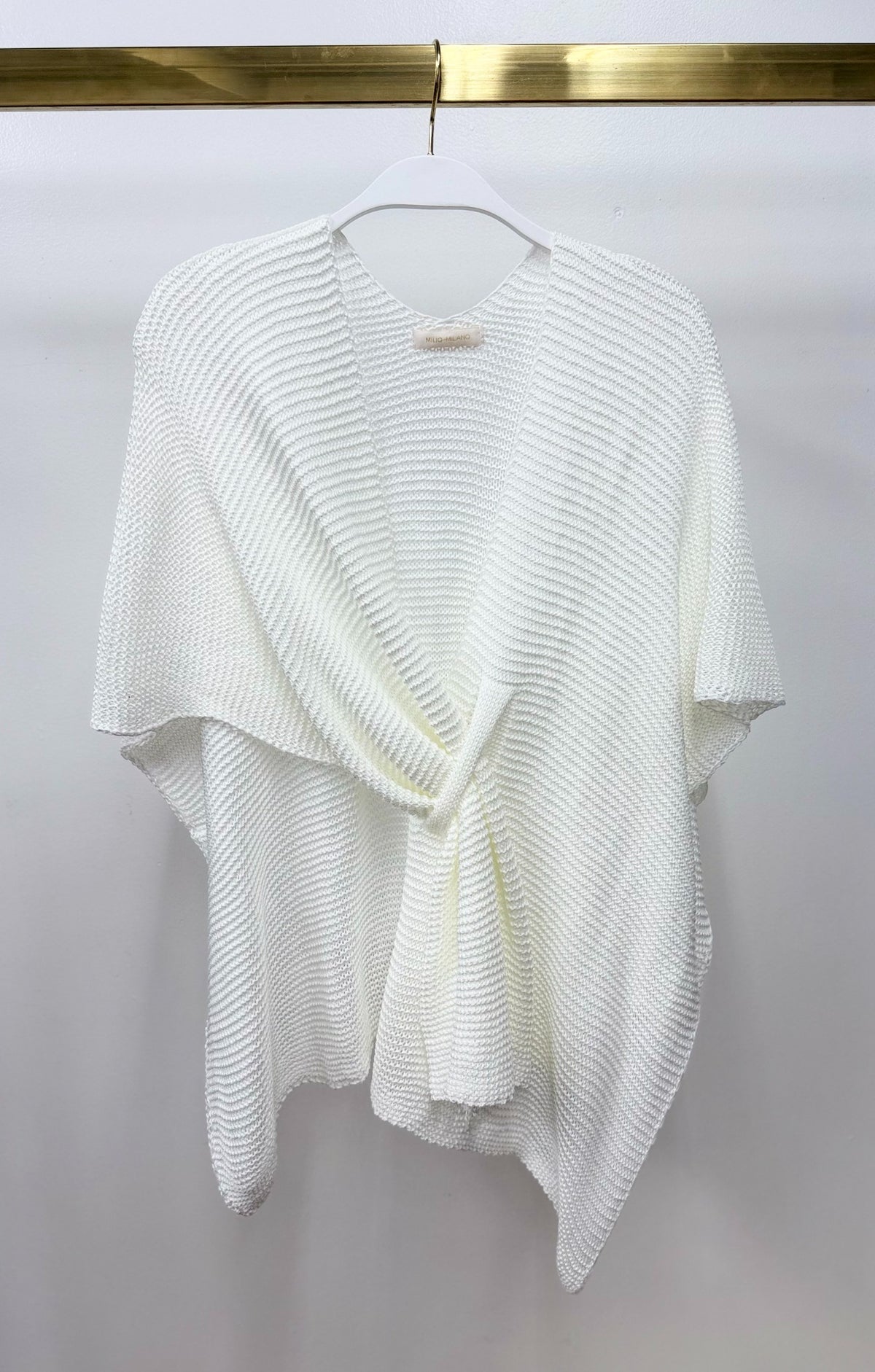 NYLAND Willis Knit Front Wrap Shawl White