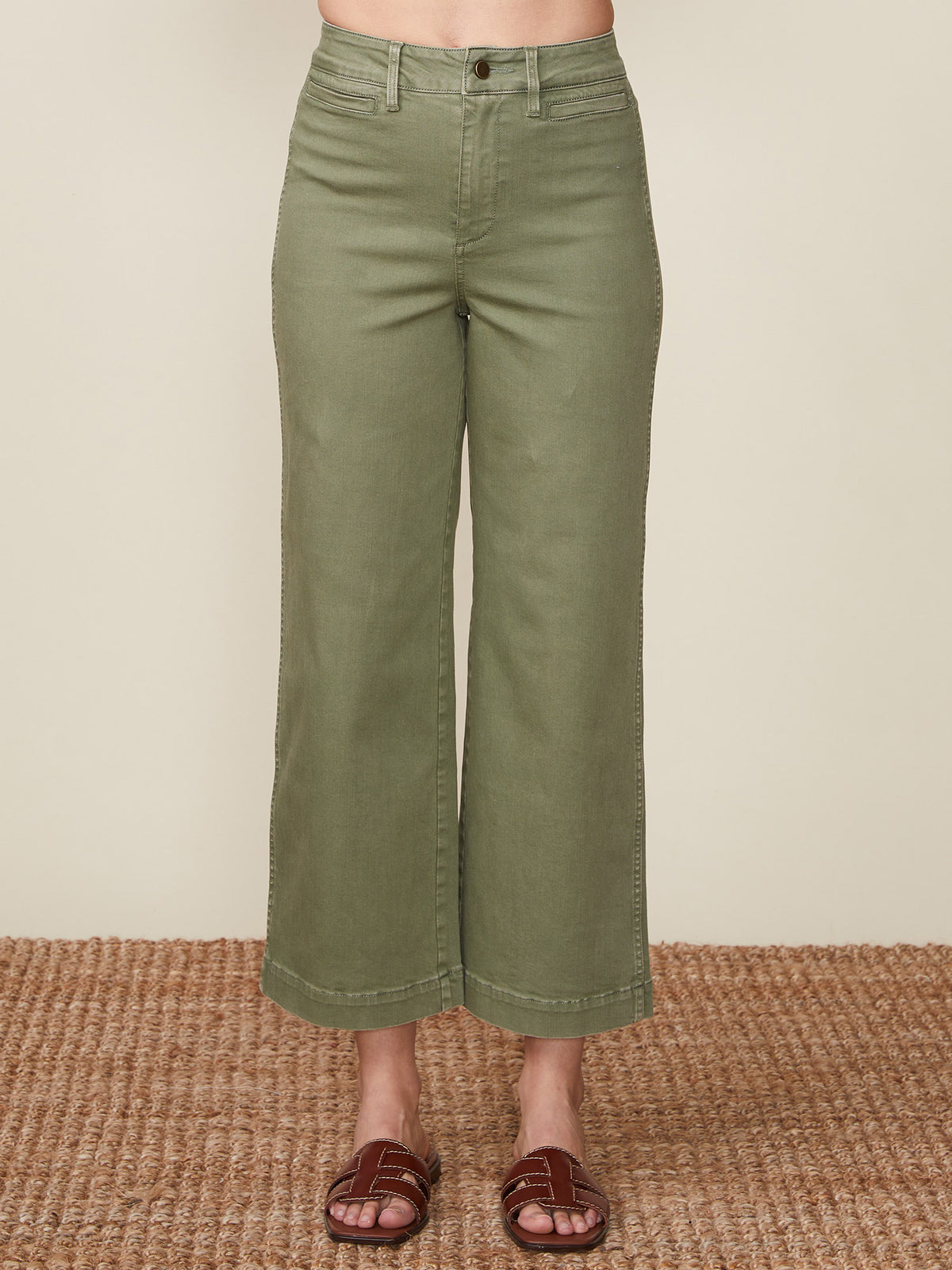 Anthem the Label Carly Coin Pocket Pant in Olive