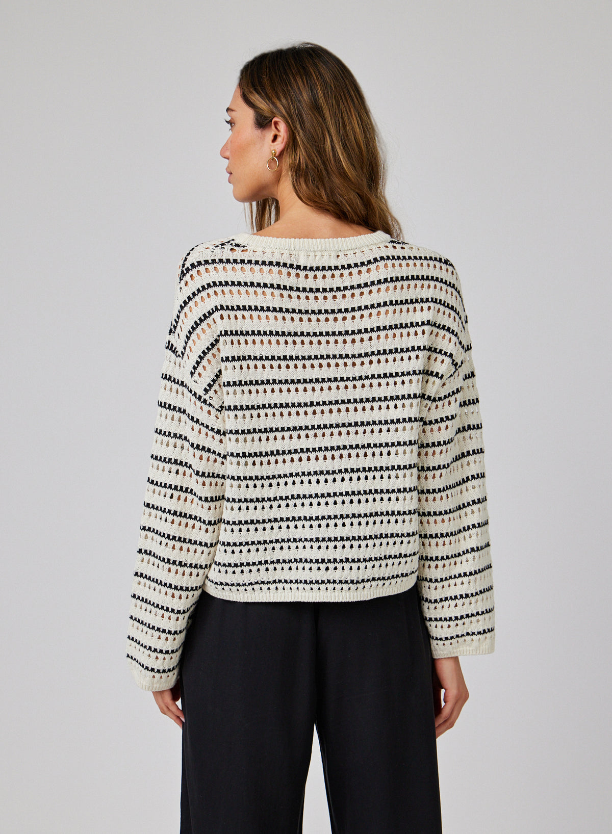Bella Dahl Crew Neck Sweater in Ivory/Black Stripe