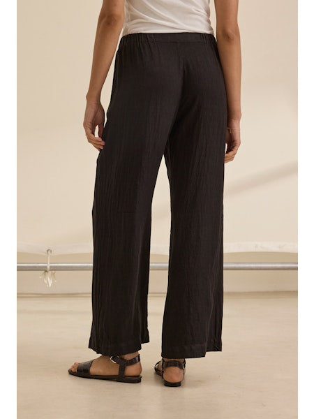 Velvet by Graham &amp; Spencer Stephanie Pull On Pant
