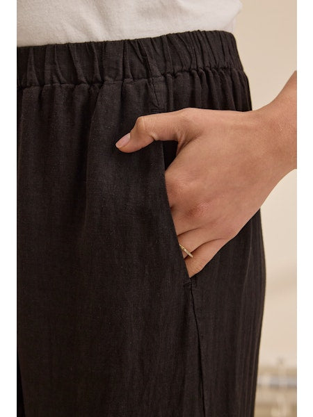 Velvet by Graham &amp; Spencer Stephanie Pull On Pant