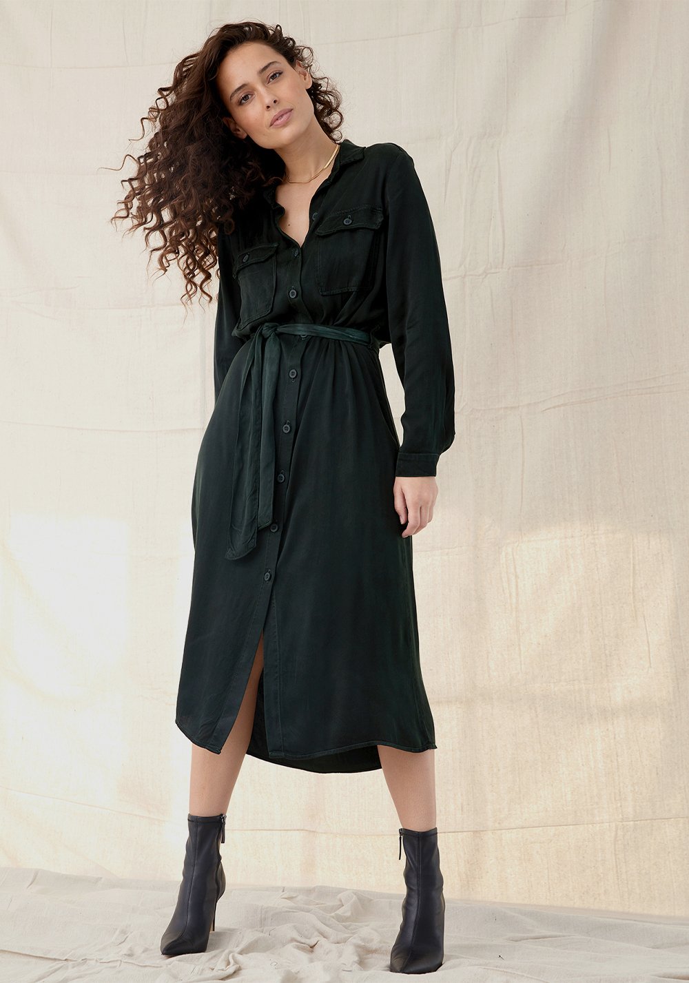 Bella Dahl Patch Pocket Midi Shirt Dress