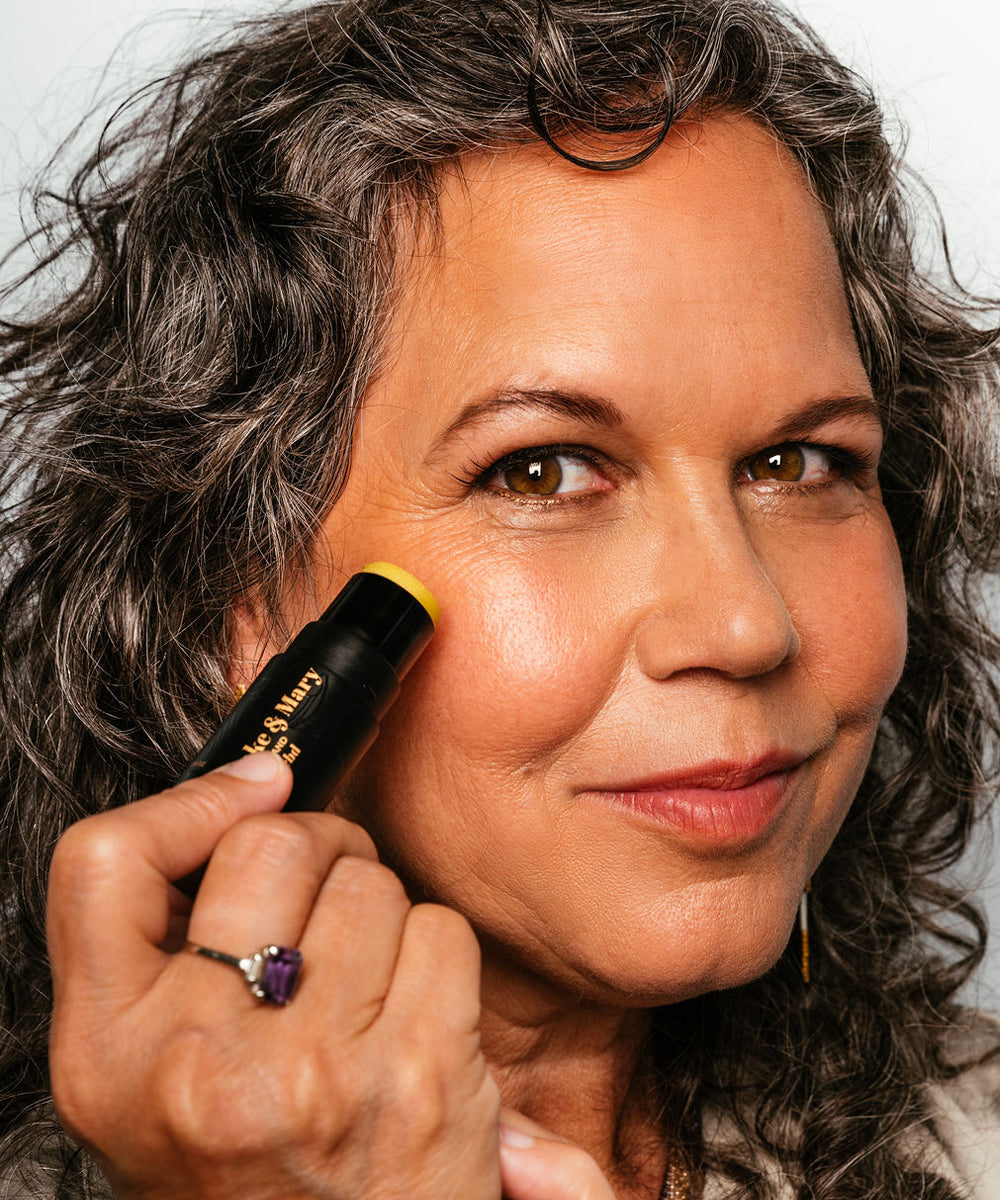 Make &amp; Mary Moisturizing Wand