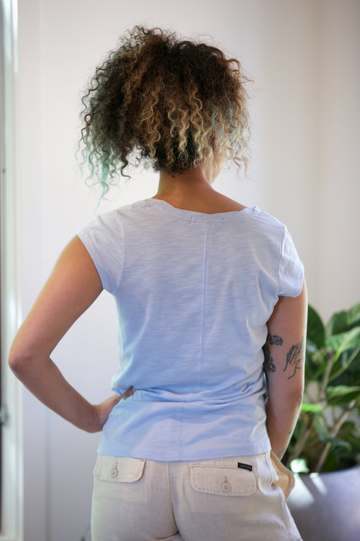 Sanctuary Traveler Twist Tee