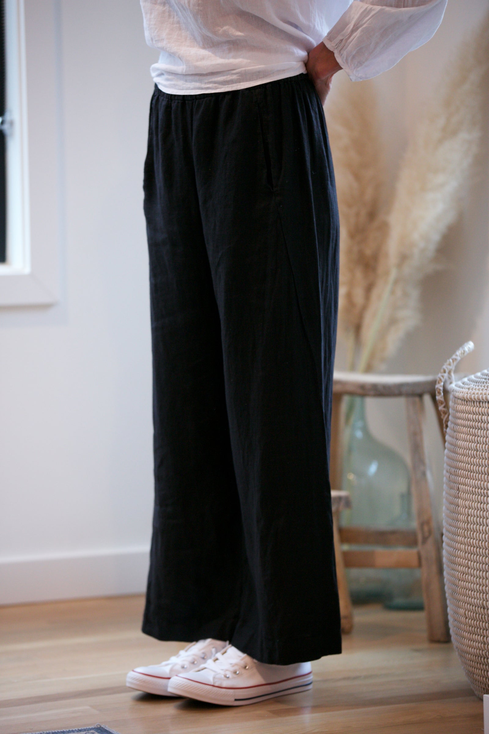 Velvet by Graham & Spencer Lola Pants